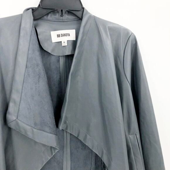 BB Dakota Womens Gracelyn Jacket Medium Grey Faux Leather Drape Front - Picture 3 of 8